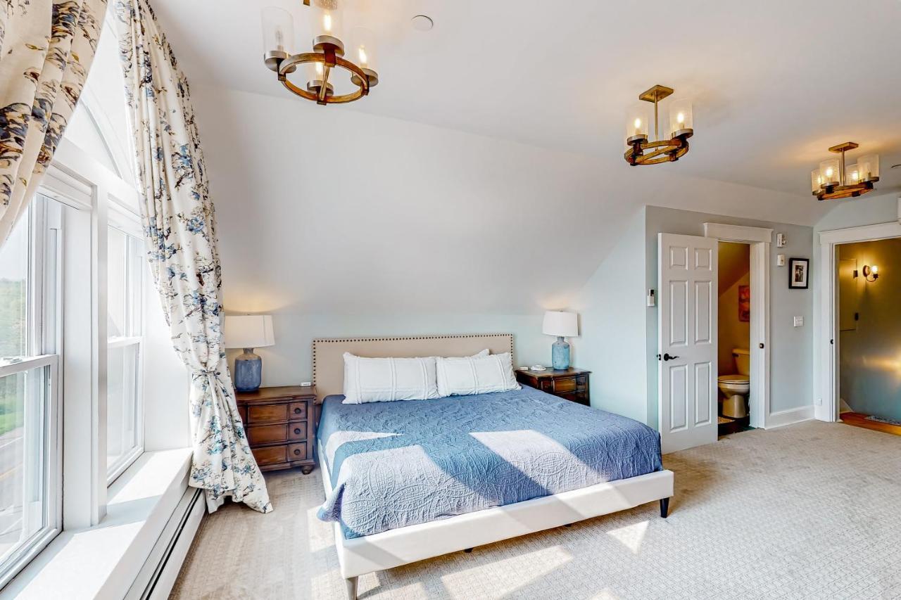 The Retreat - Suite #2 Waterbury Eksteriør billede
